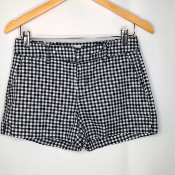 GAP Pants - GAP Black & White Checkered City Shorts 3" inseam size 2